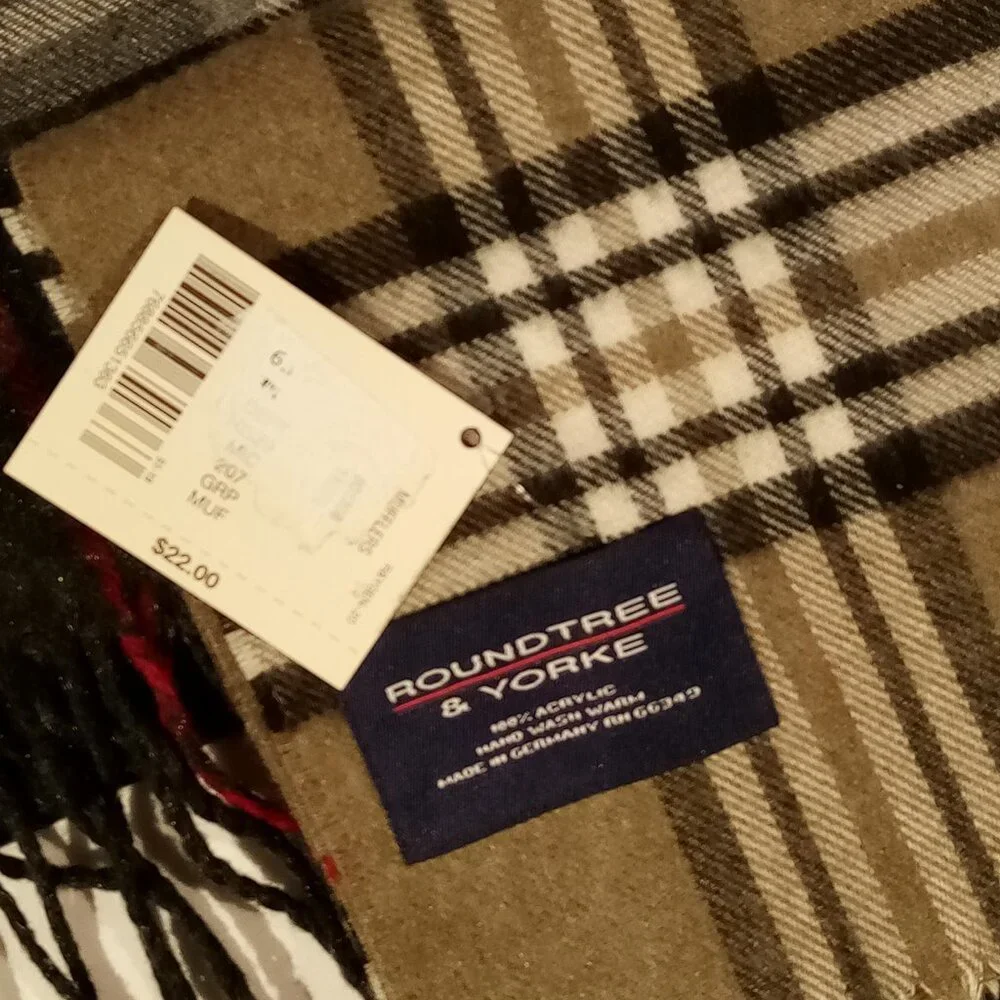 Roundtree & Yorke Scarf/Muffler Lot of 2 Charcoal Gray Taupe Acrylic NWT